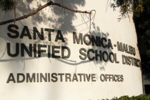 Santa Monica-Malibu Unified School District headquarters. (Daniel Archuleta daniela@www.smdp.com)