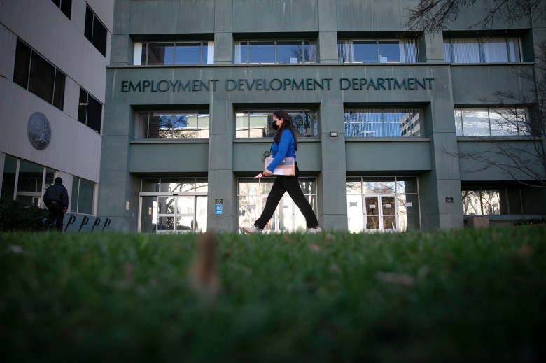 The offices of the Employment Development Department in Sacramento on Jan. 10, 2022. Photo by Miguel Gutierrez Jr., CalMatters