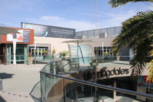 This area on the third floor of Santa Monica Place may be the home of a new movie theater. (Daniel Archuleta daniela@www.smdp.com)