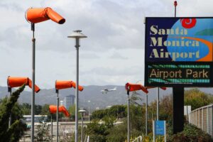 Santa Monica Airport (Daniel Archuleta daniela@www.smdp.com)