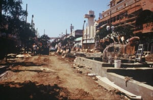 DESTINATION IN THE MAKING: A flashback to when the Third Street Promenade was under construction 25 years ago. (Photo courtesy Downtown Santa Monica Inc.)