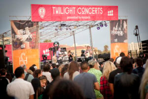 A crowd gathers for last Thursday's Twilight Concert Series show on the Santa Monica Pier. (Brandon Wise brandonw@www.smdp.com)