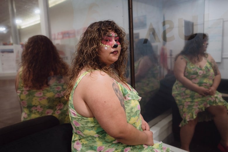 Clarissa Renteria, 25, a resident of Tulare County at the voter registration event in downtown Tulare on Nov. 1, 2023. Photo by Zaydee Sanchez for CalMatters.