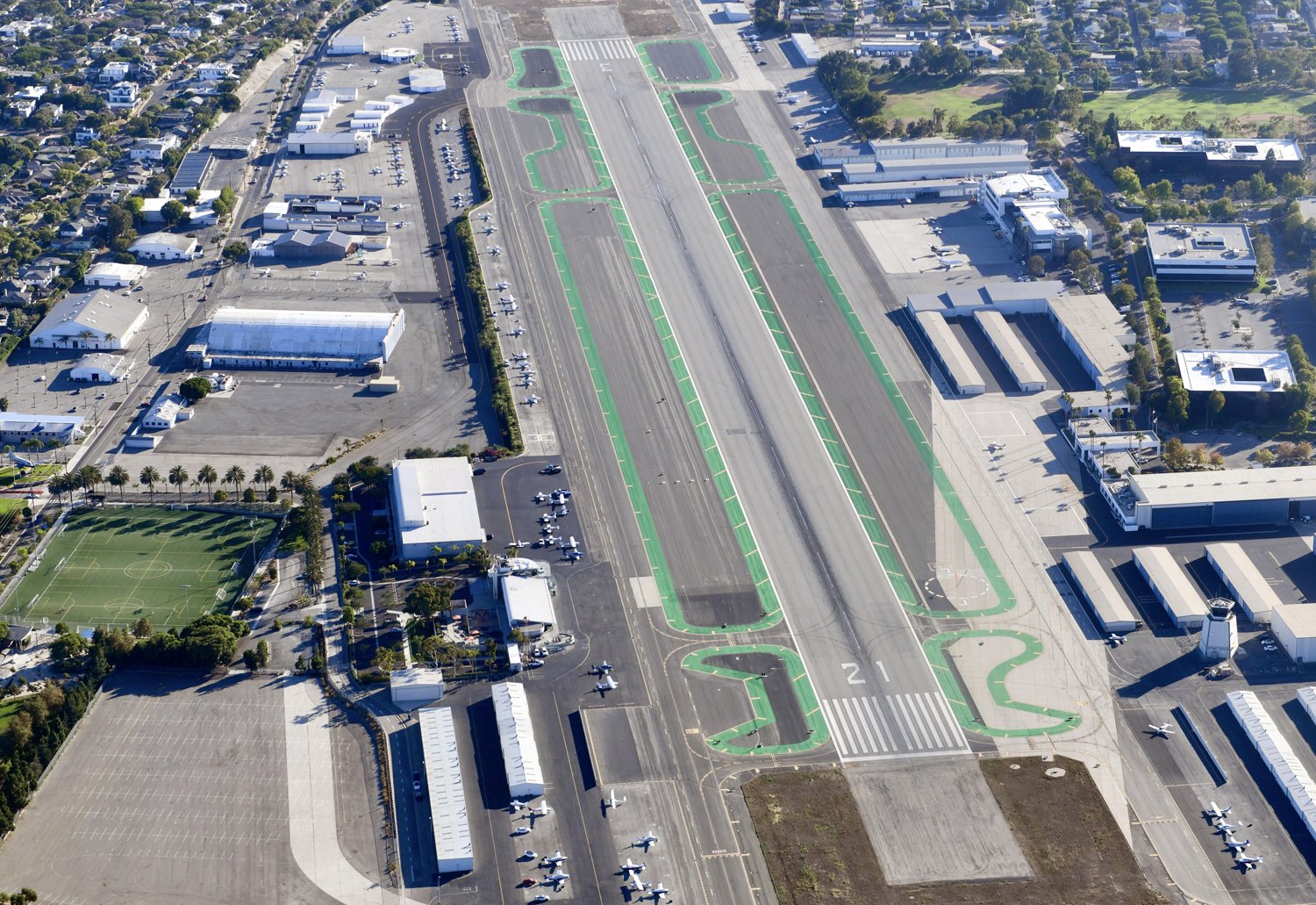 Santa Monica Airport, runway looking N to S